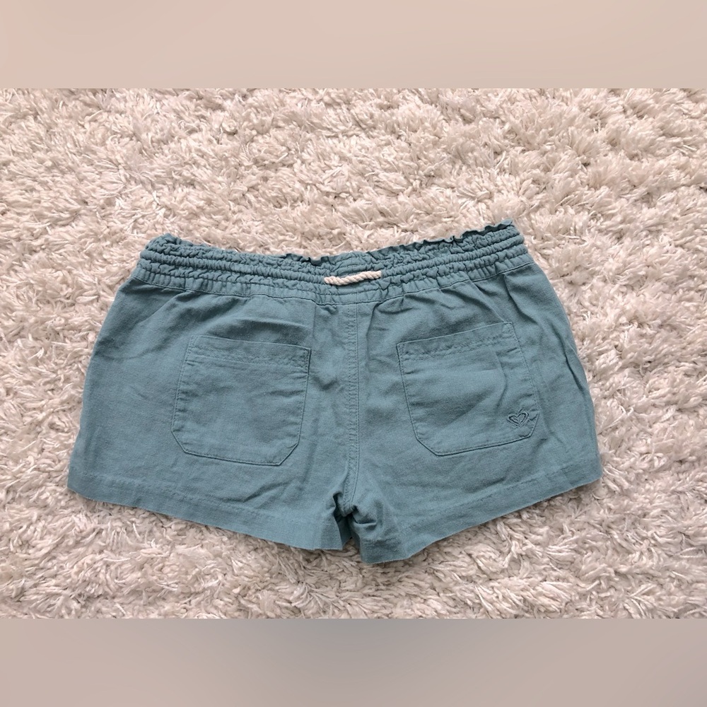 Casual Roxy Shorts with Drawstring - Picture 3 of 4